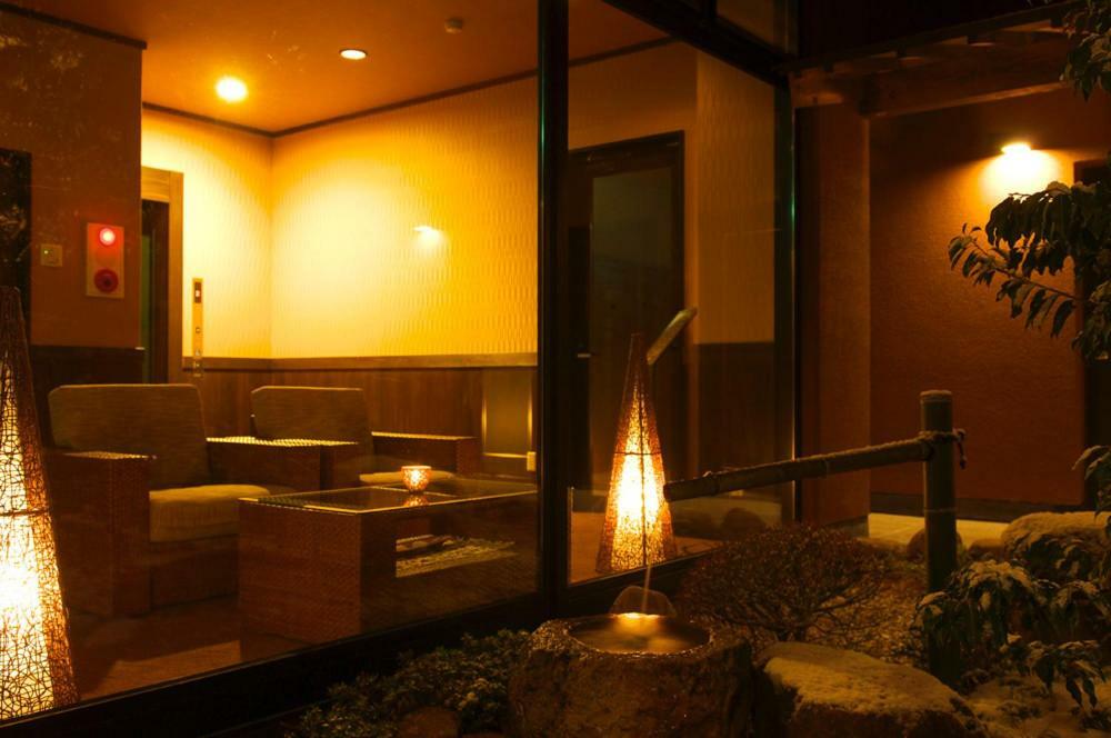 Hotakasou Club Ostello Takayama  Esterno foto